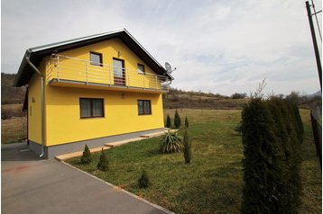 Croacia Chata Otočac, Exterior